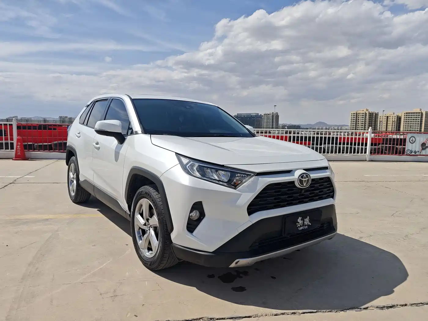 Toyota RAV4 Rongfang 2022 2.0L CVT 2WD Trend Edition фото 3