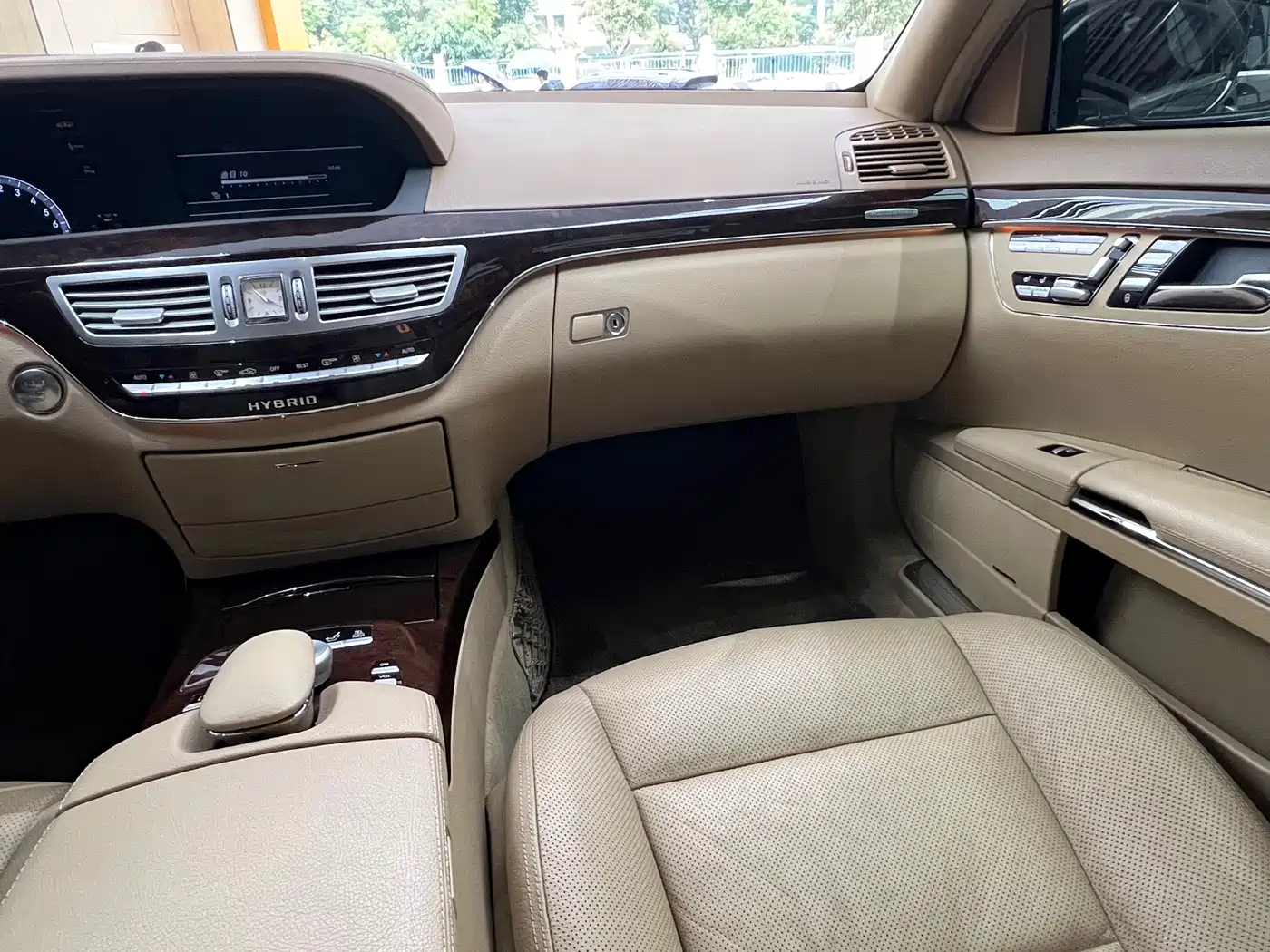Mercedes-Benz S-Class 2012 S 400 L HYBRID Grand Edition фото 34