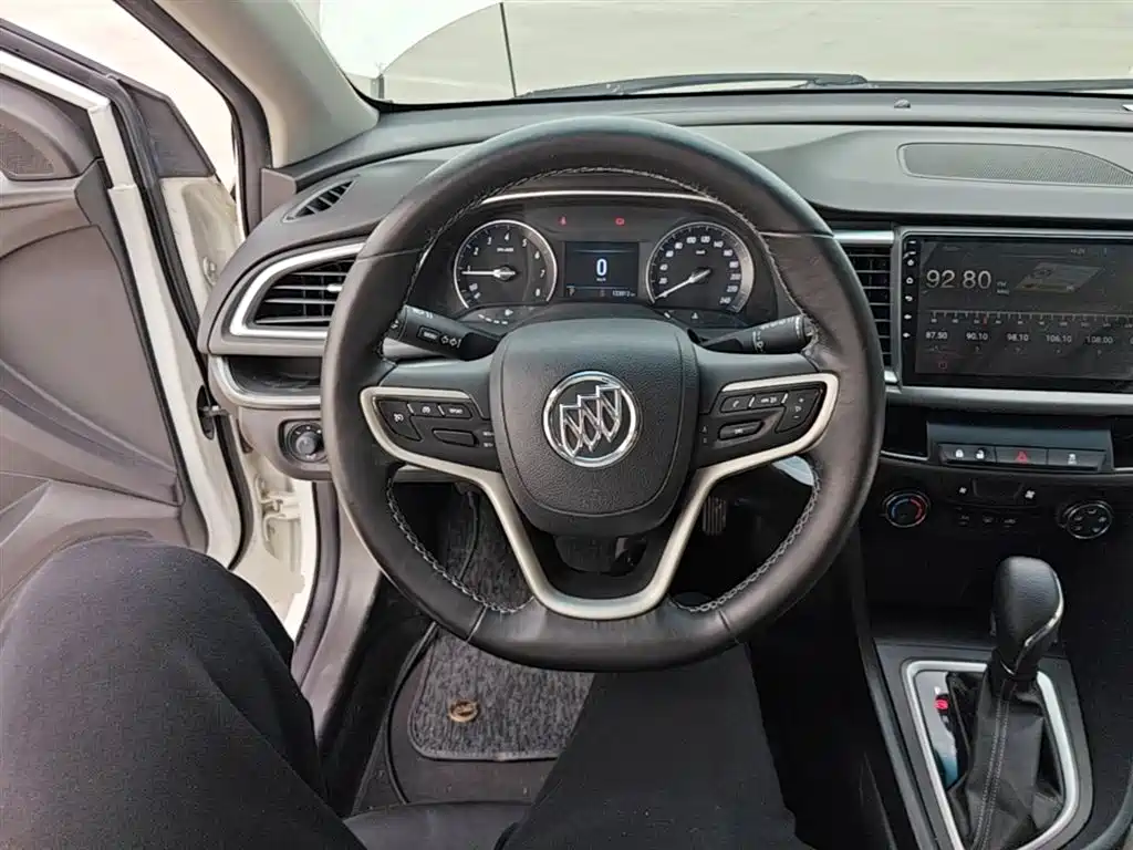 Buick Excelle GT 2018 18T Automatic Elite фото 11
