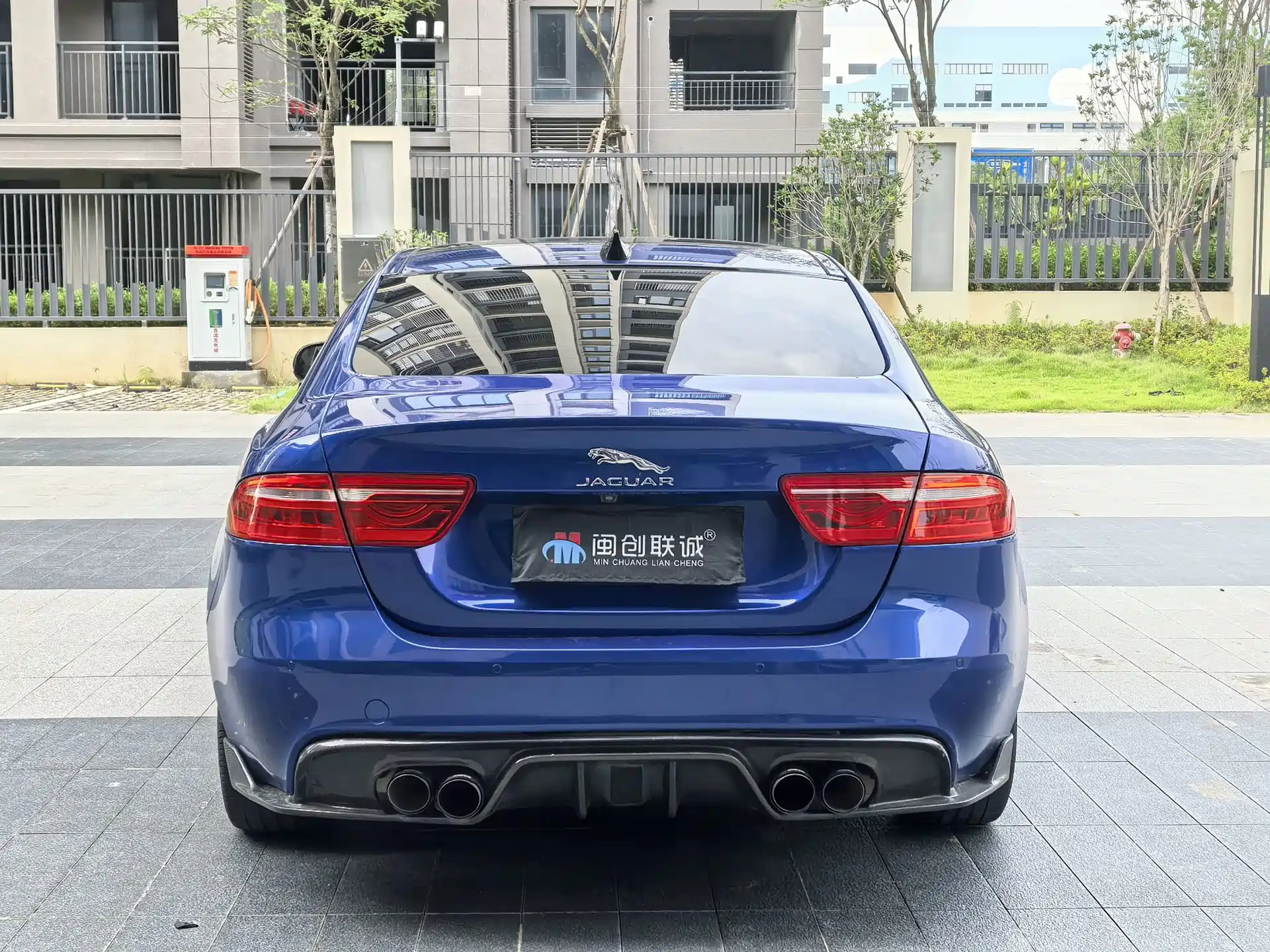 صورة 11 - Jaguar XEL