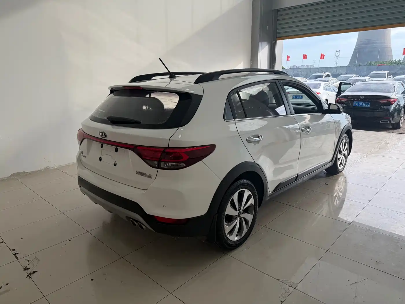 Kia KX CROSS 2017 1.4L AT GLS фото 16