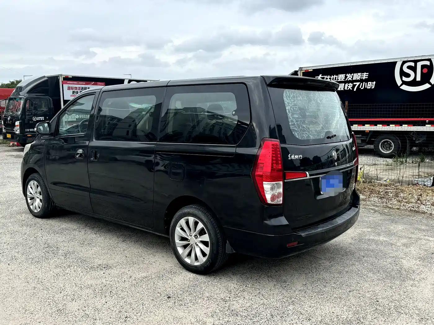 Dongfeng Fengxing Fengxing CM7 2016 2016 2.0T Manual Luxury