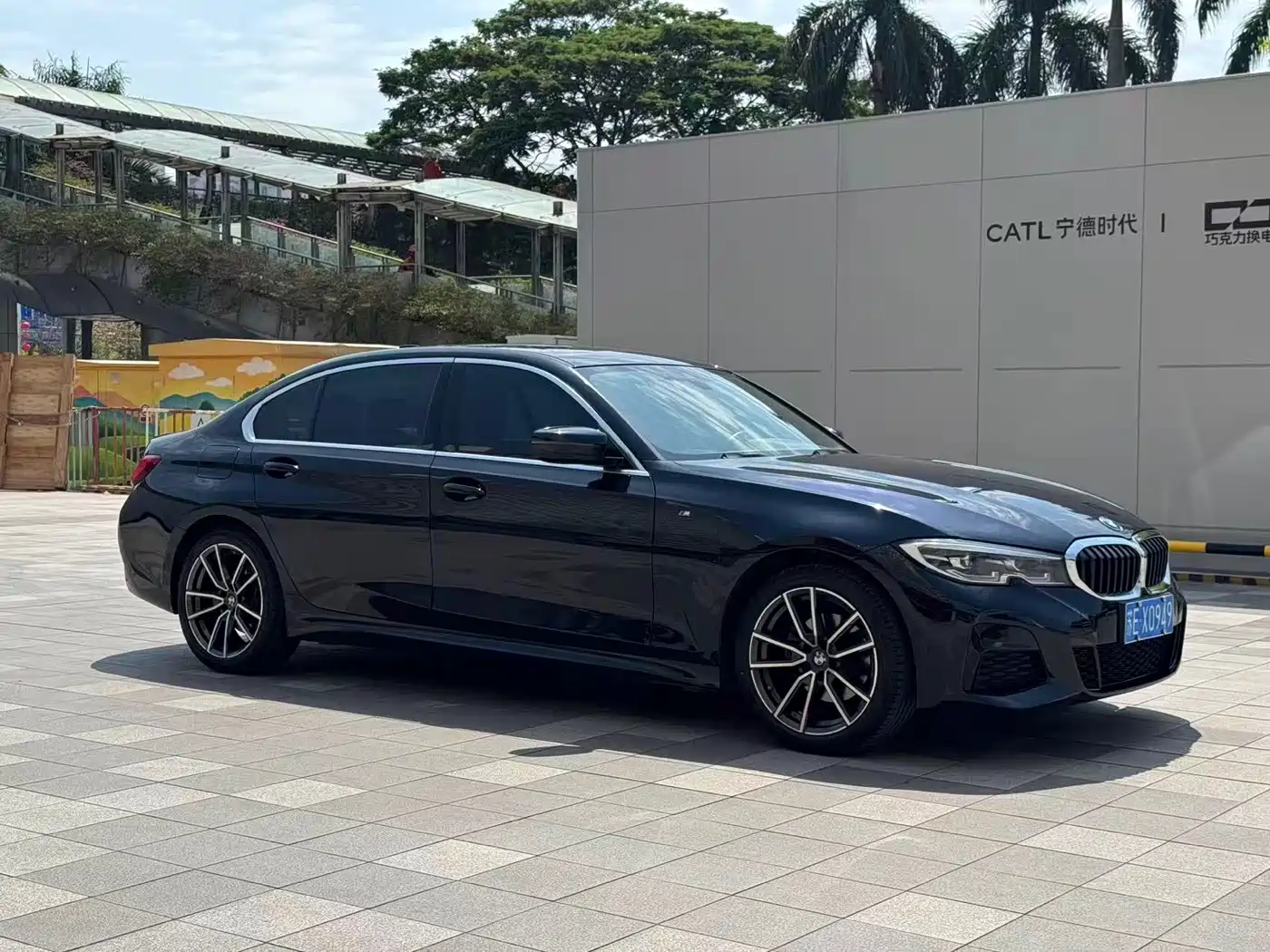 BMW 3 Series 2022 325Li M Sport Package фото 6