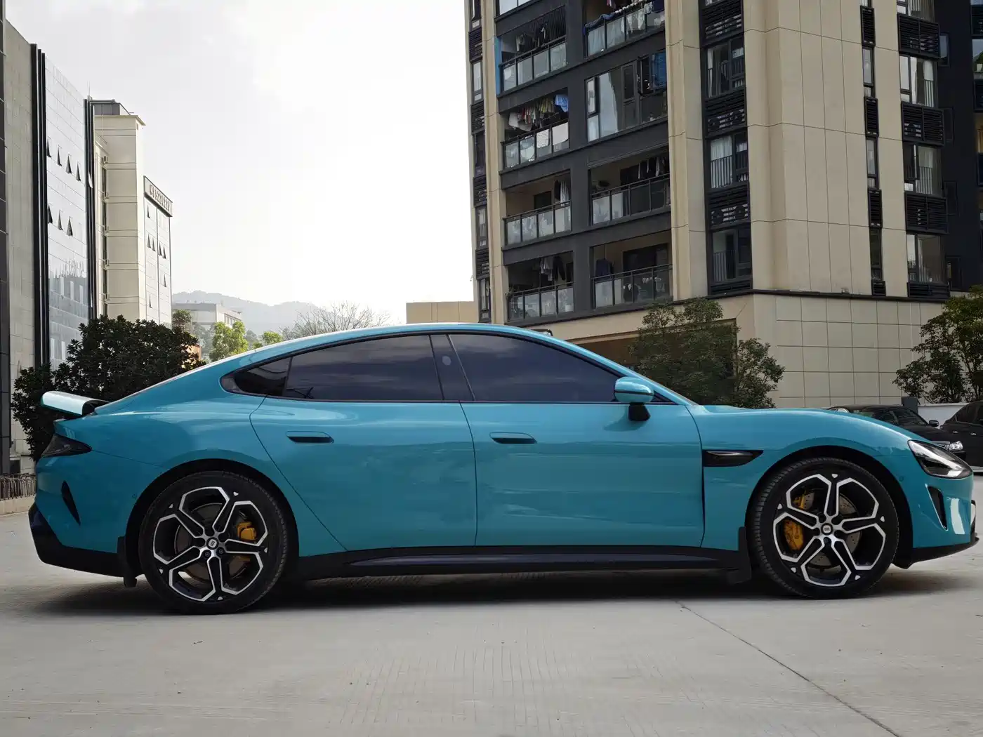 XIAOMI CAR XIAOMI SU7