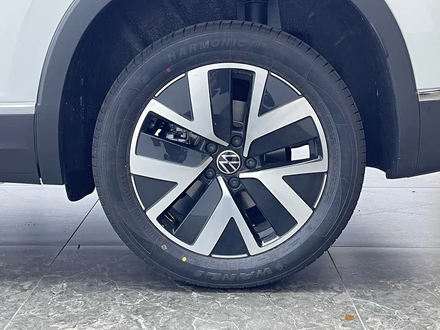 Volkswagen Tayron 2026 Model Shared Edition 300TSI фото 7