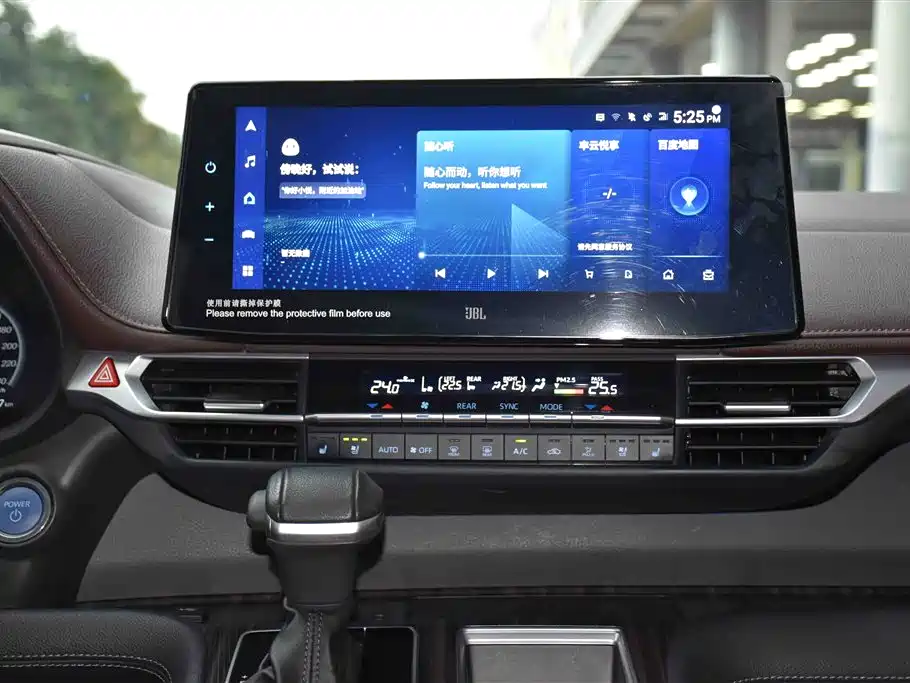 Toyota Sienna 2021 2.5L Hybrid Platinum Edition фото 14