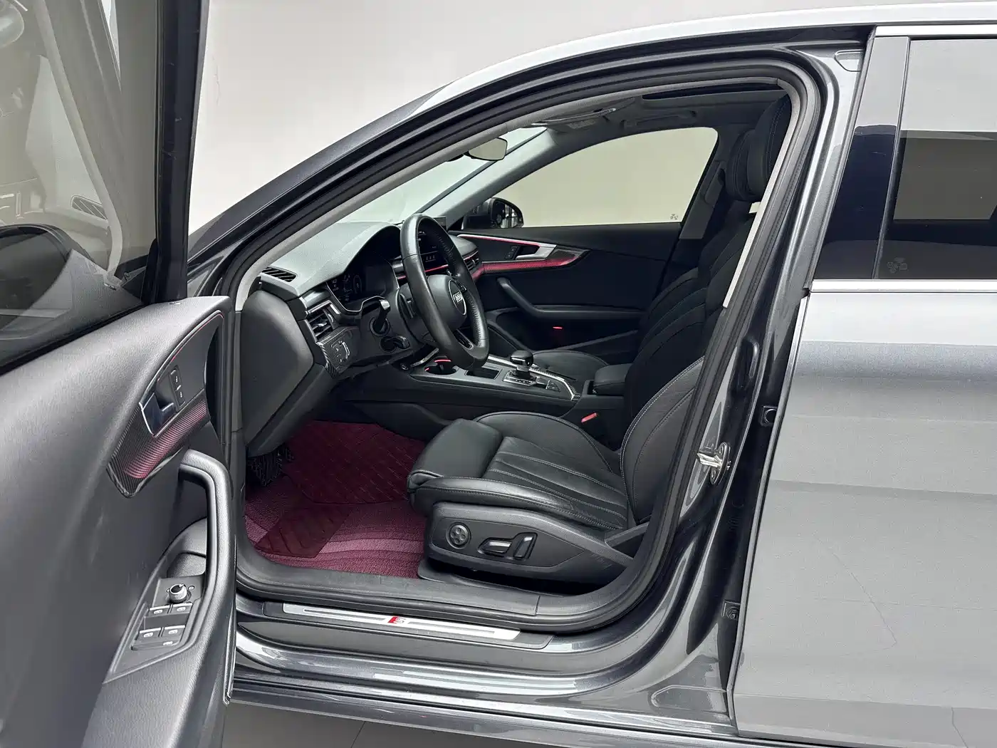 Audi A4L 2021 40 TFSI Premium Life Edition фото 15