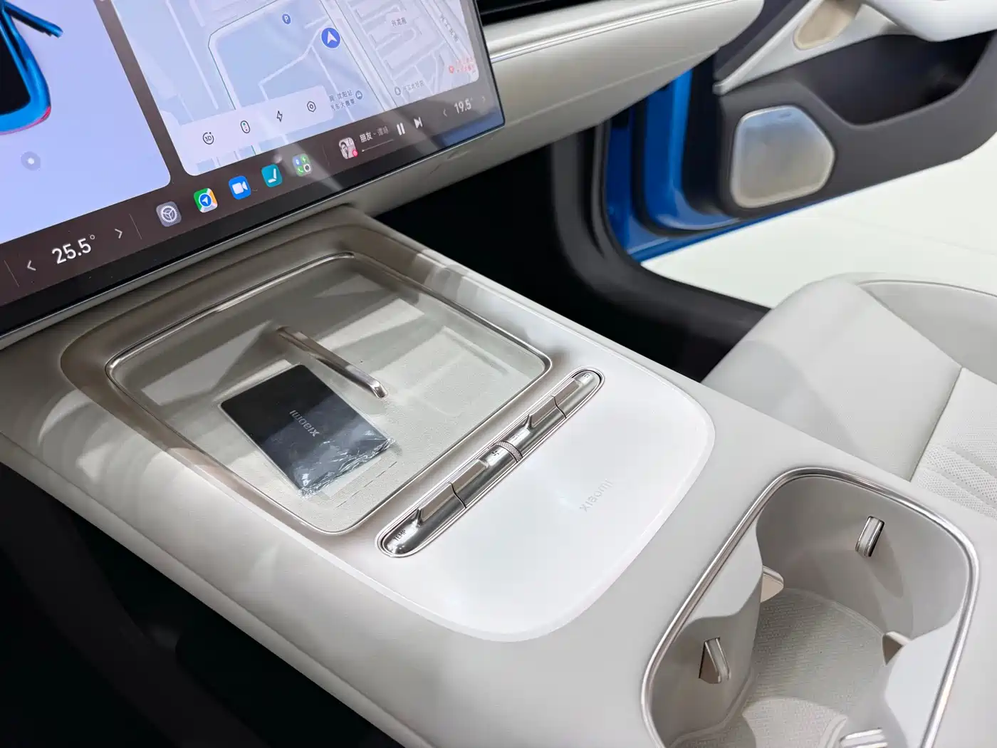 XIAOMI CAR XIAOMI SU7