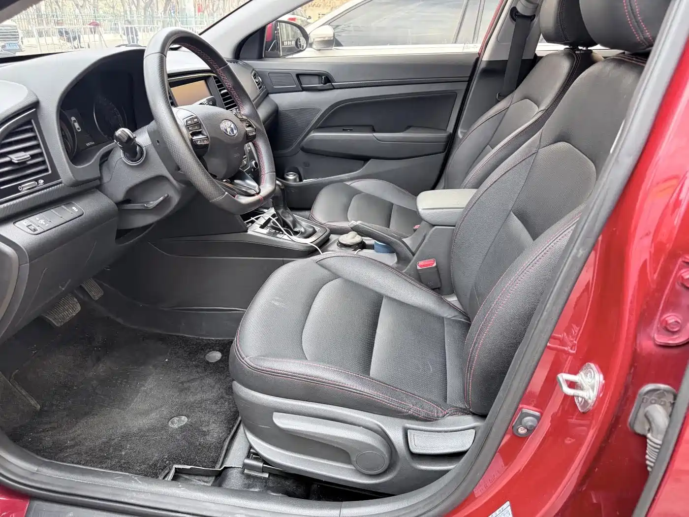 Hyundai Elantra 2016 1.4T DCT Dynamic·Vitality фото 9