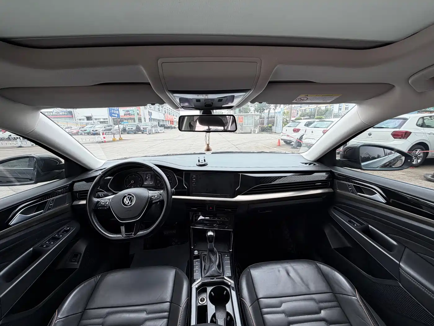 Volkswagen Passat 2021 Model 330TSI Elite Edition фото 5