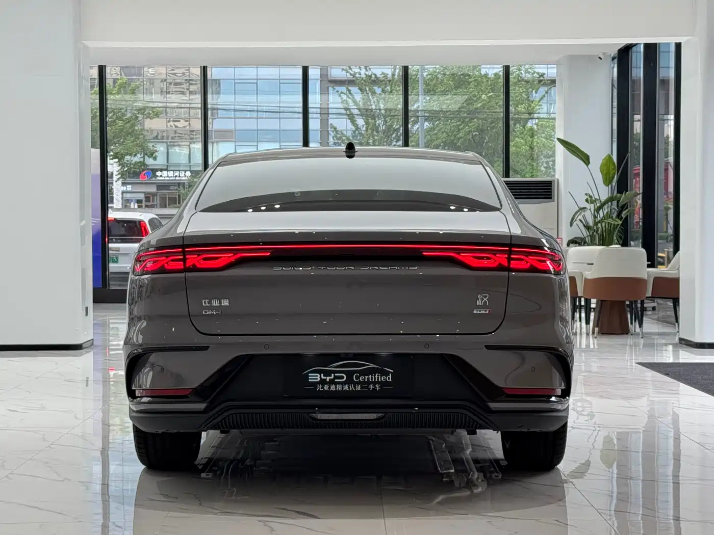 BYD Han 2025 DM-i Smart Driving Edition 125KM LiDAR Flagship фото 16