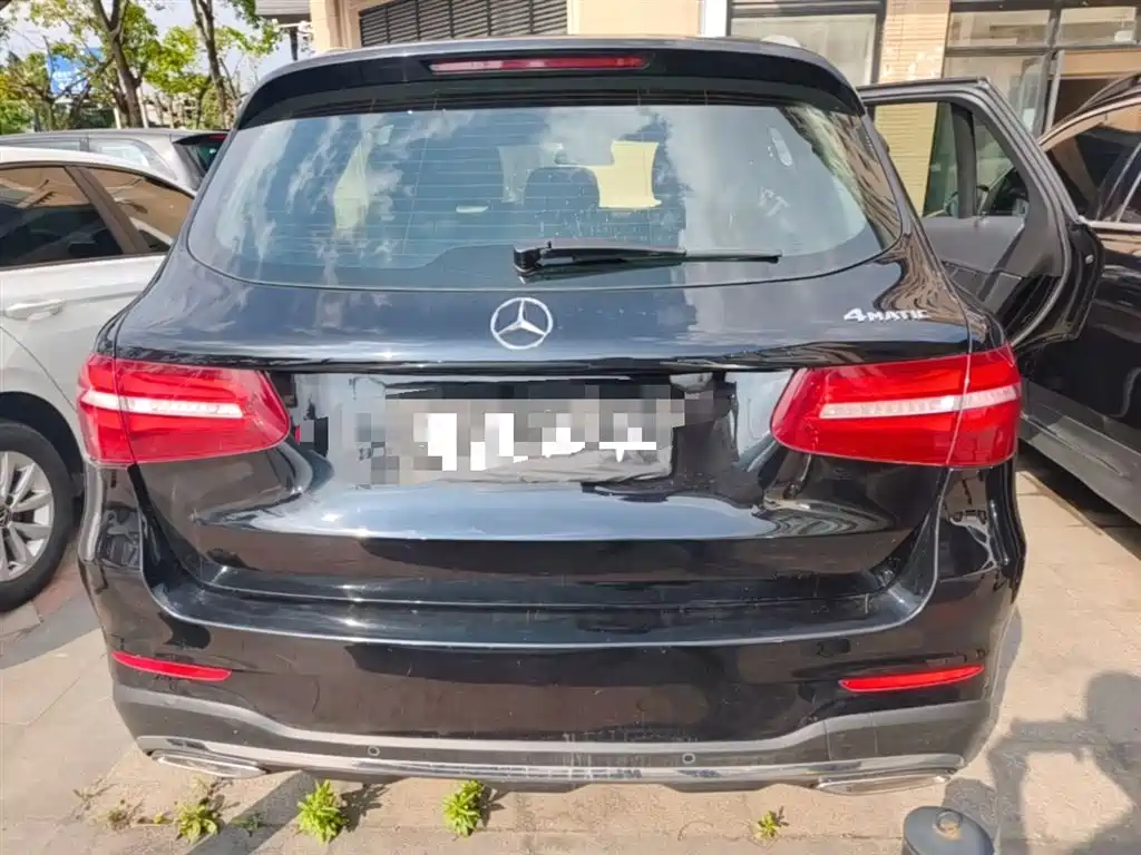 Mercedes-Benz GLC 2017 GLC 260 4MATIC Luxury фото 6