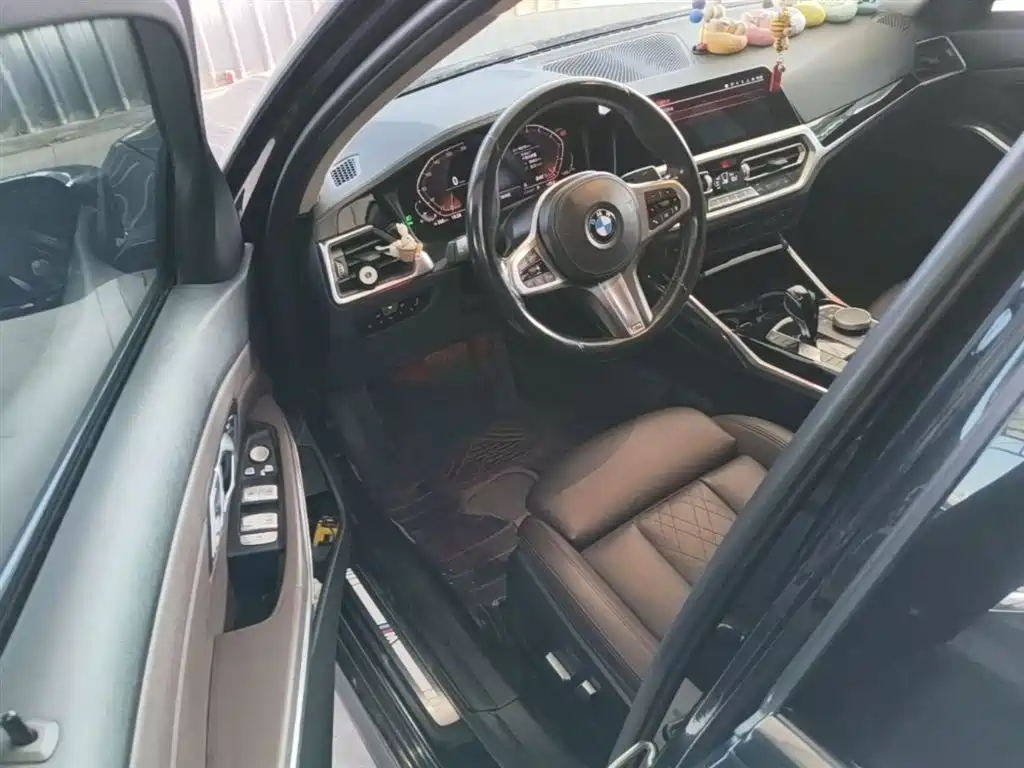 BMW 3 Series 2022 Facelift 320Li M Sport Package фото 23