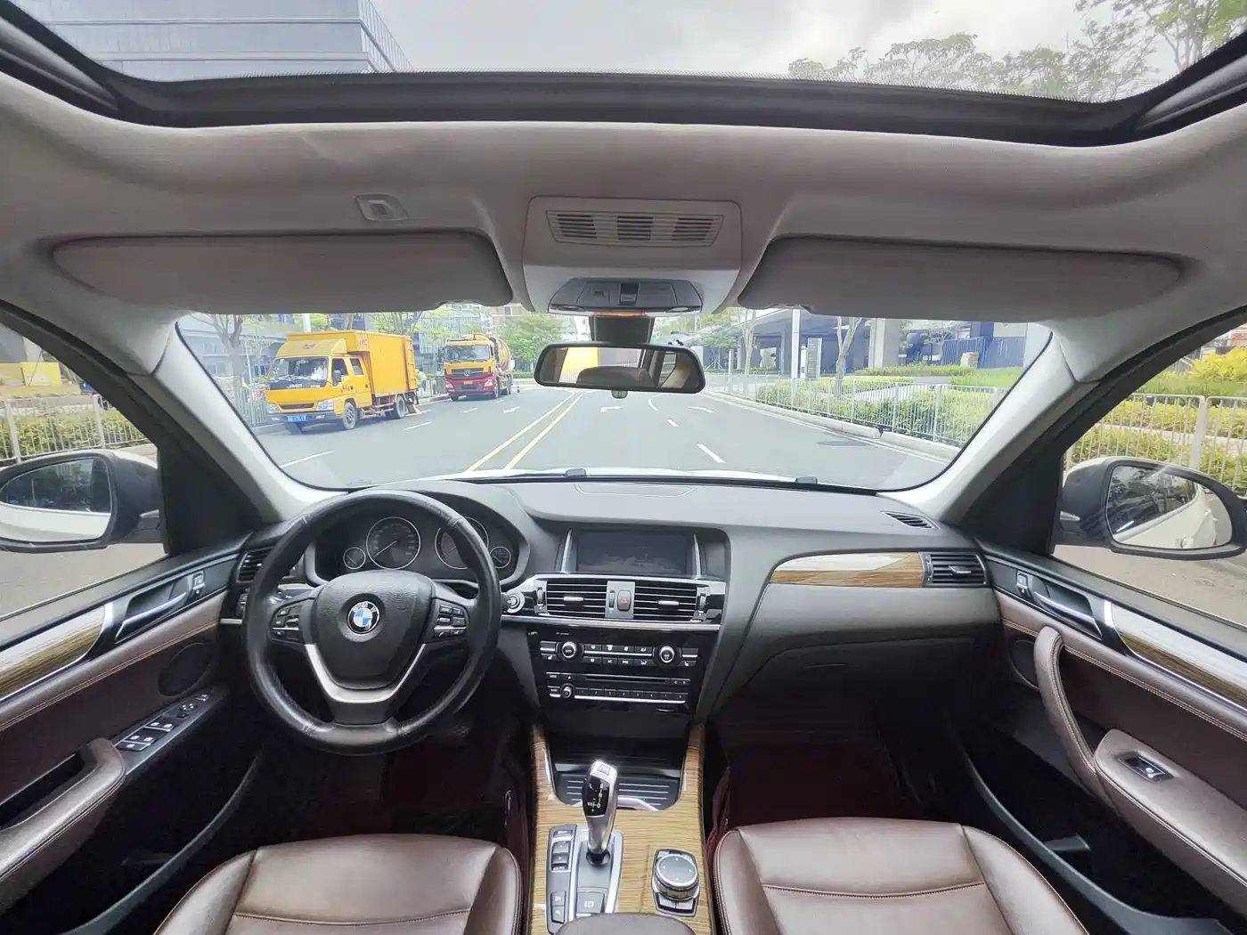 BMW X3 (Import) 2014 xDrive20i X Design Package фото 11