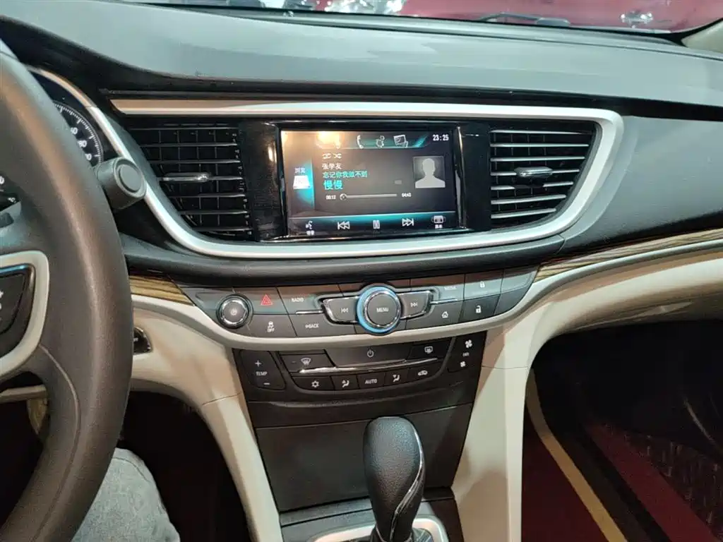 Buick Excelle 2015 15N Automatic Luxury фото 13