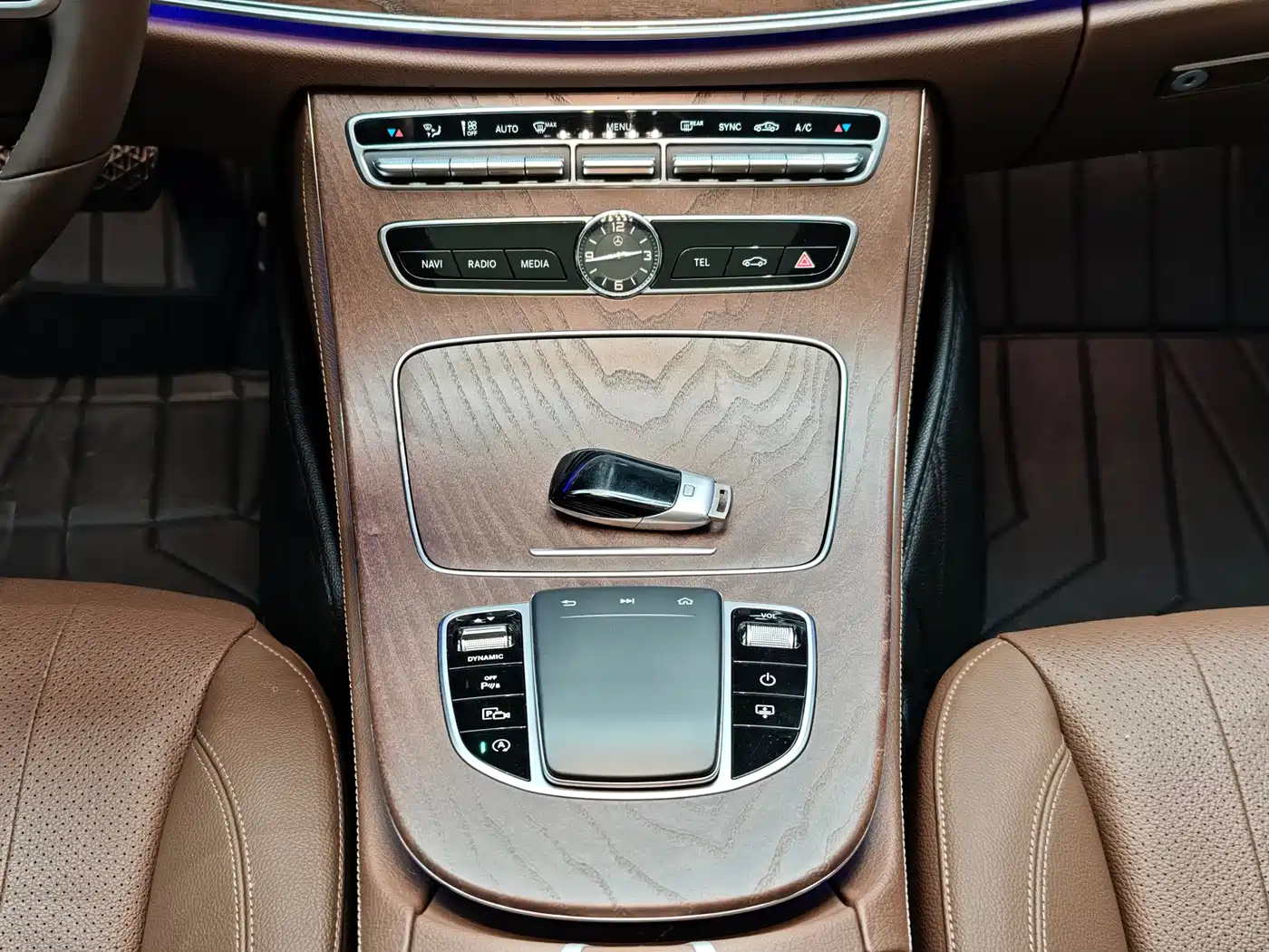 Mercedes-Benz E-Class 2019 Facelift E 300 L Luxury фото 9