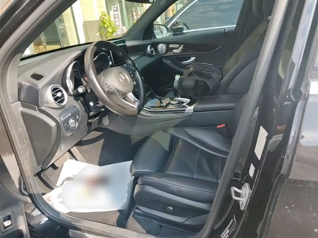 Mercedes-Benz GLC 2017 GLC 260 4MATIC Luxury фото 15
