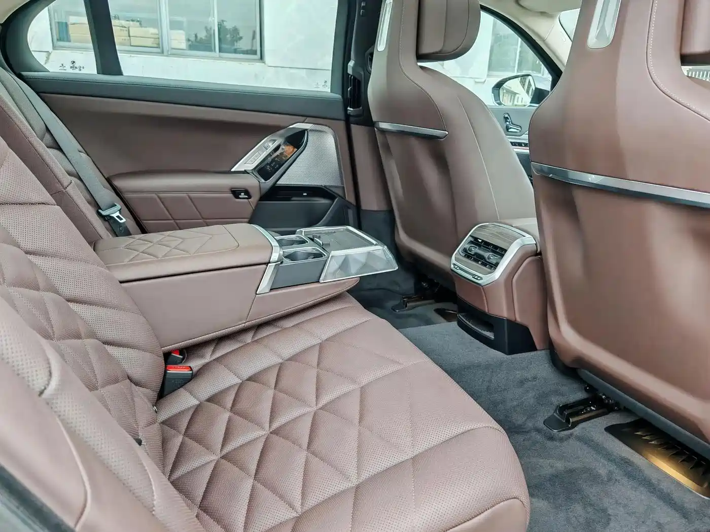 BMW 7 Series 2025 2023 Model 735Li M Sport Package