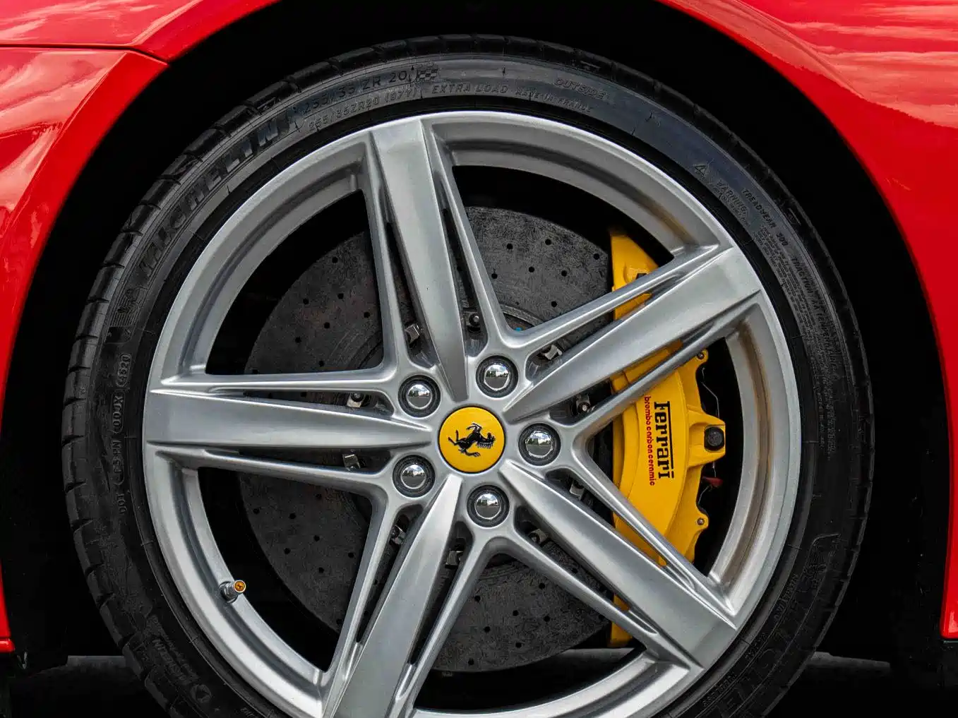 Ferrari F12berlinetta 2013 6.3L Standard фото 4