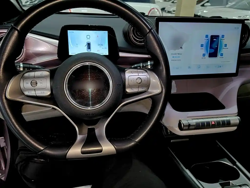 Фото 6 - BYD Dolphin