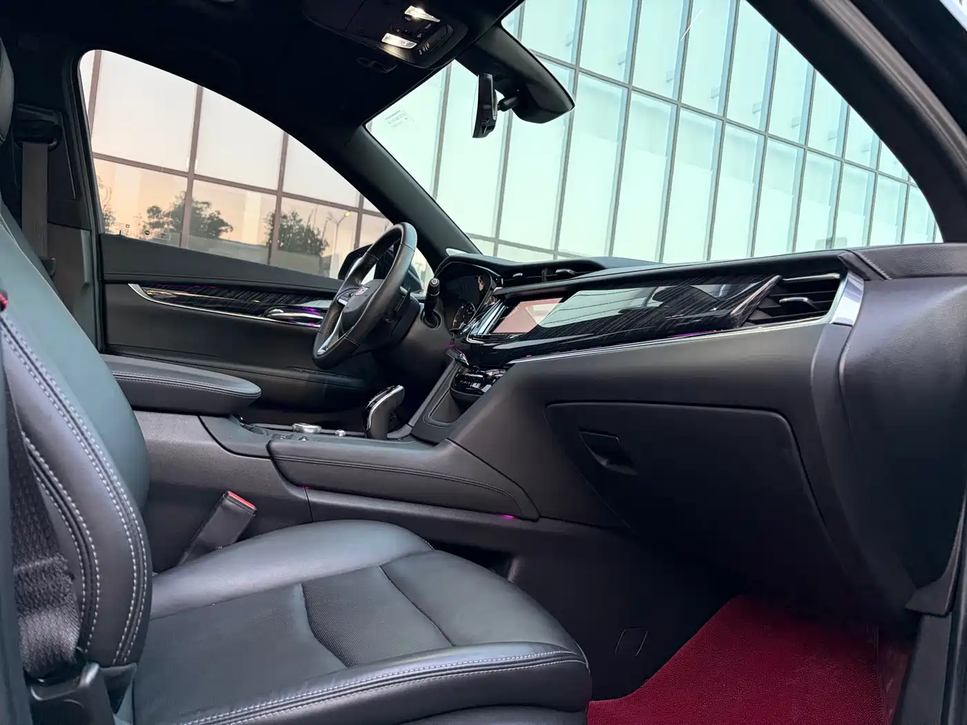Cadillac XT6 2022 2.0T 6-Seater 4WD Luxury Edition фото 15