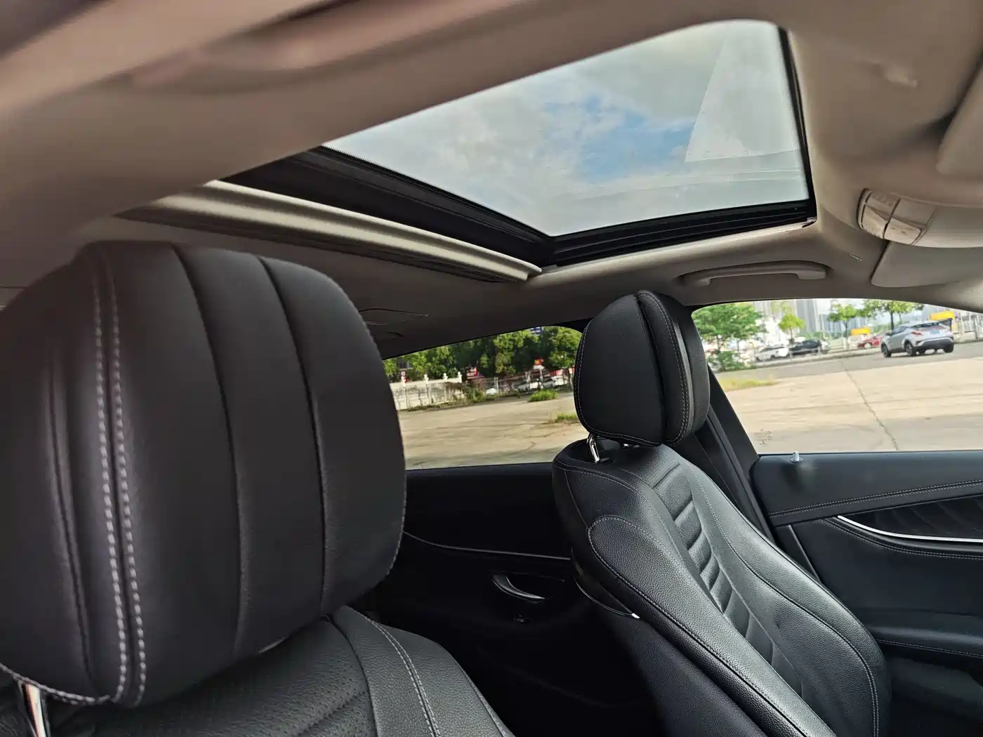 Mercedes-Benz E-Class 2016 E 200 L Sport Type фото 14