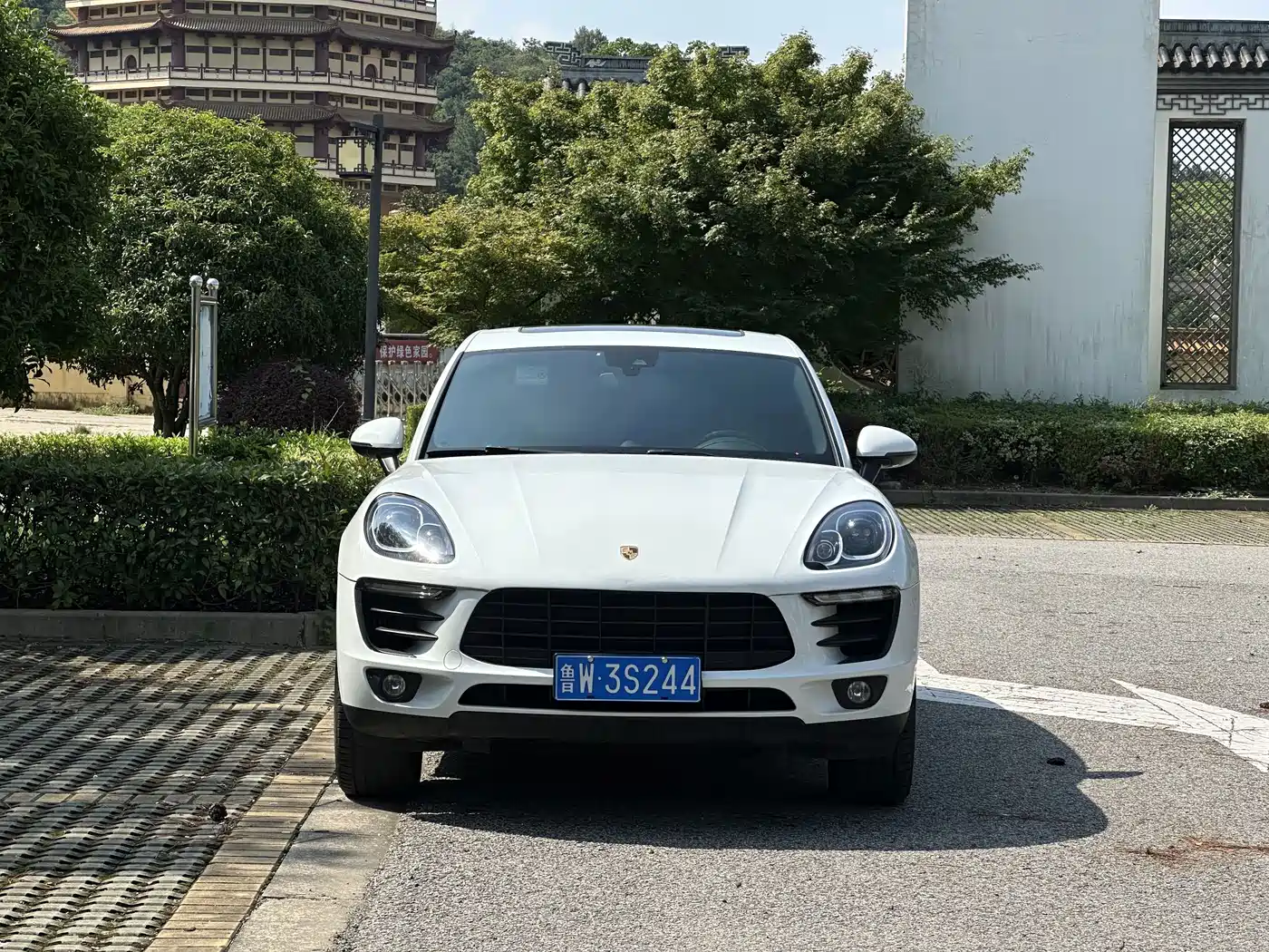 Фото 2 - Porsche Macan