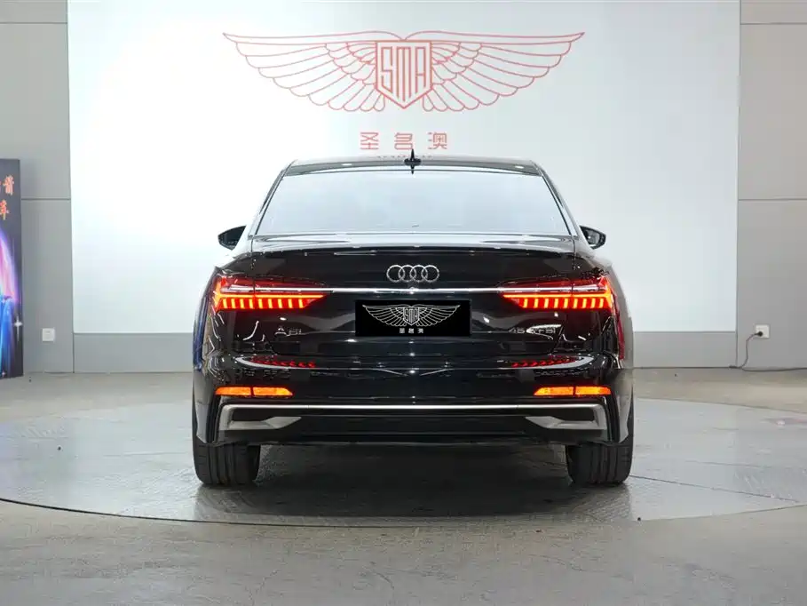 Audi A6L 2024 45 TFSI Premium Dynamic фото 6