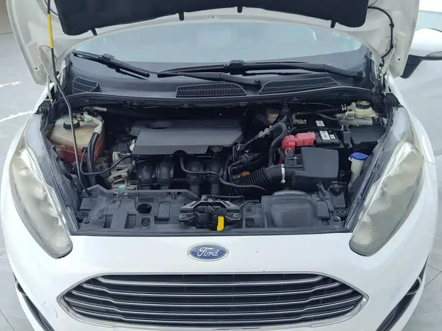 Ford Fiesta 2015 2013 Hatchback 1.5L Automatic Fashion