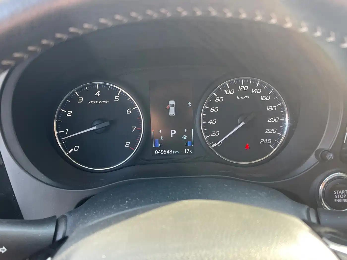 Mitsubishi Outlander 2021 Facelift 2.0L 2WD Premium Edition 7-Seater фото 25