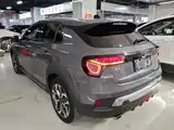 Фото 5 - Lynk & Co 02