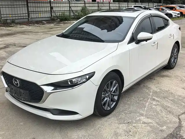 MAZDA 3 ANGKESAILA