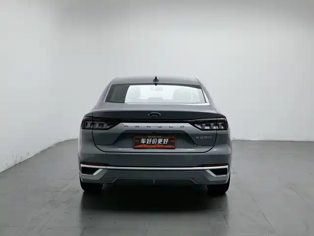 Ford Mondeo 2025 1.5T EcoBoost Luxury — фото 4