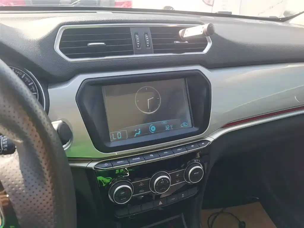 Haval H2 2018 Creation Edition Blue Label 1.5T Manual 2WD Style фото 13