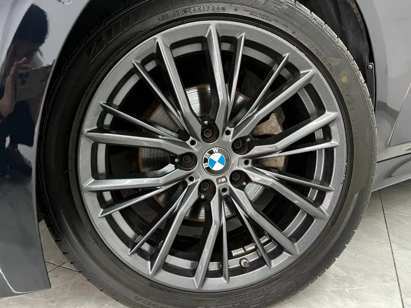BMW 3 Series 2023 325Li M Sport Black Night Package фото 12