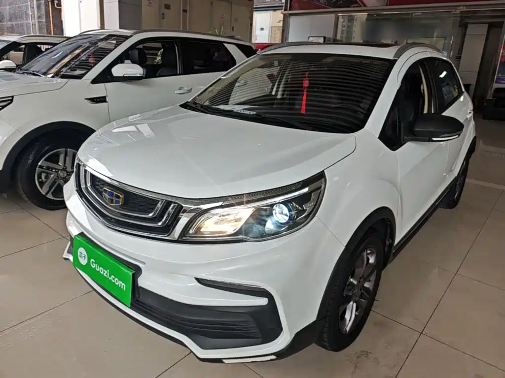 Фото 1 - Geely Vision X3