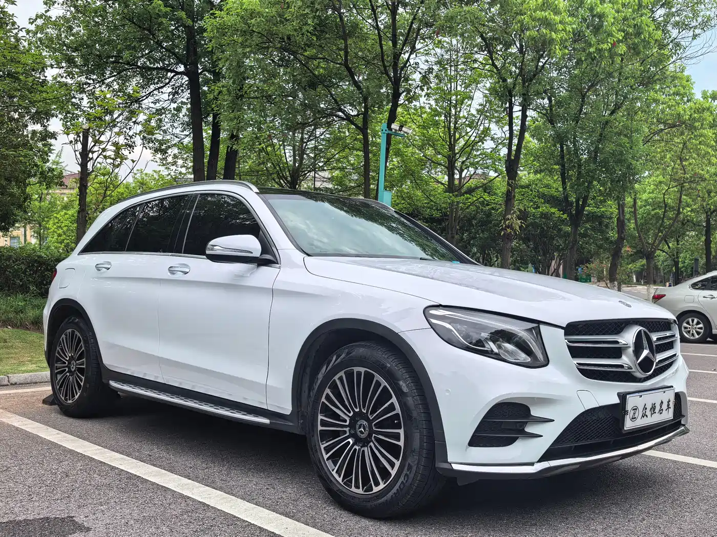 Mercedes-Benz GLC 2019 GLC 260 L 4MATIC Dynamic фото 3