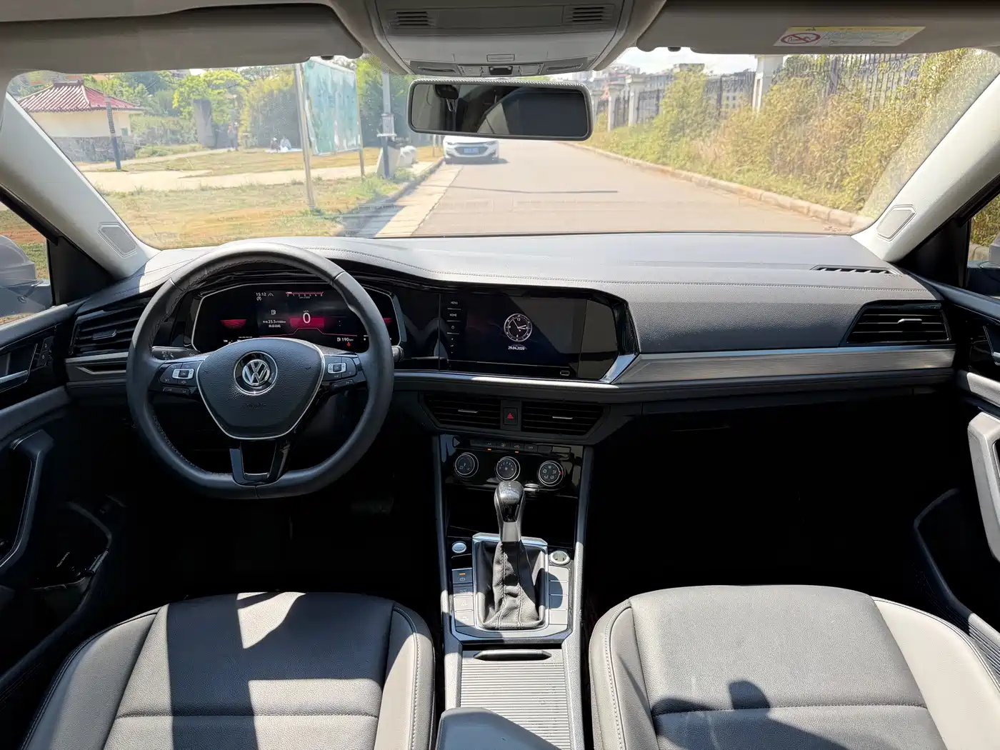 Volkswagen Sagitar 2022 200TSI DSG Soaring Edition фото 10