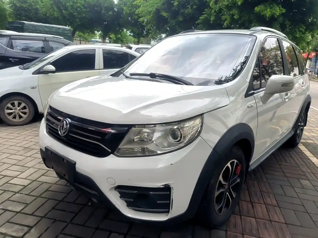 Dongfeng Fengxing Joyear X3 2016 2016 1.5L Luxury