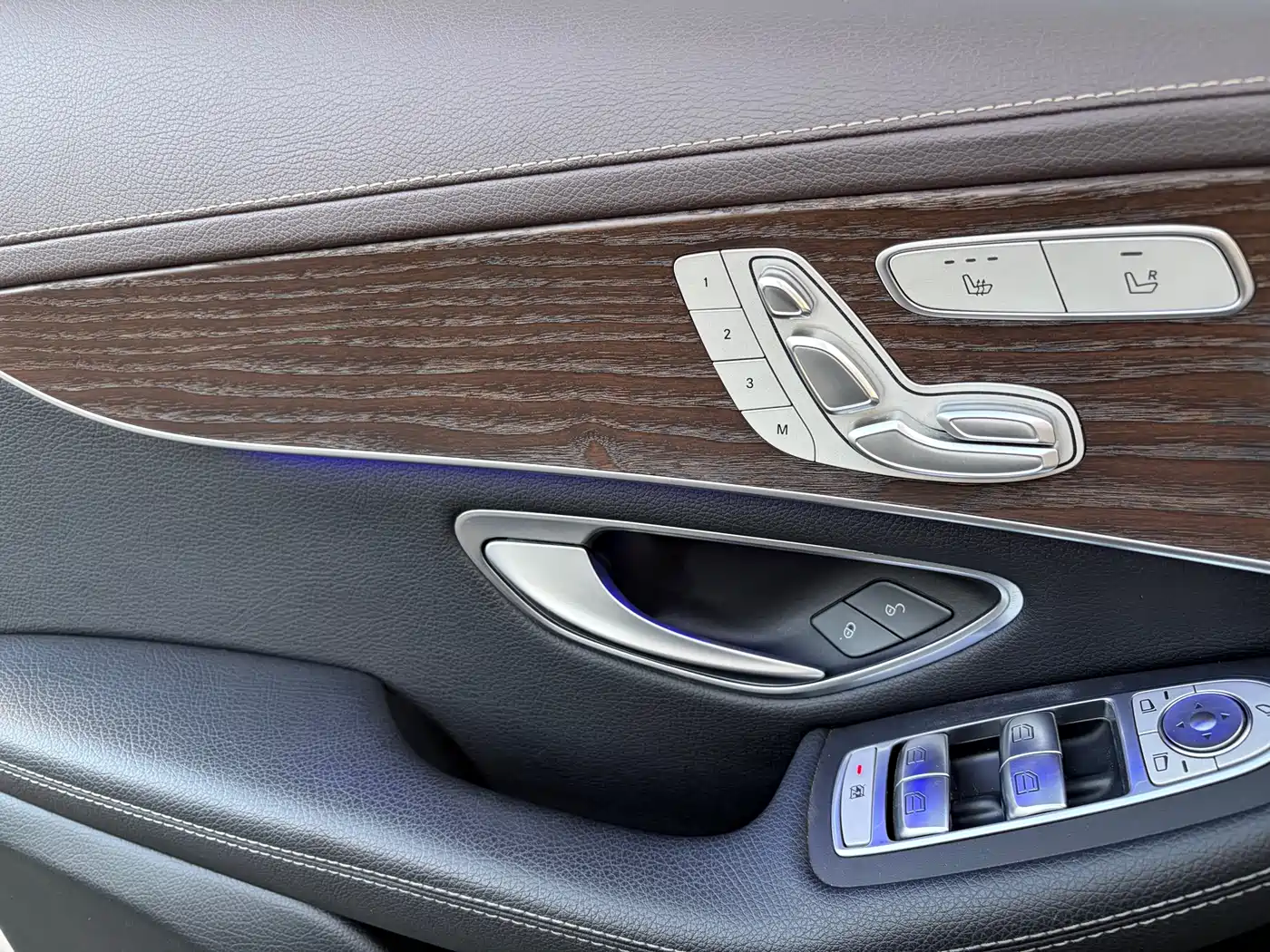 Mercedes-Benz GLC 2022 Model GLC 260 L 4MATIC Luxury Edition фото 5