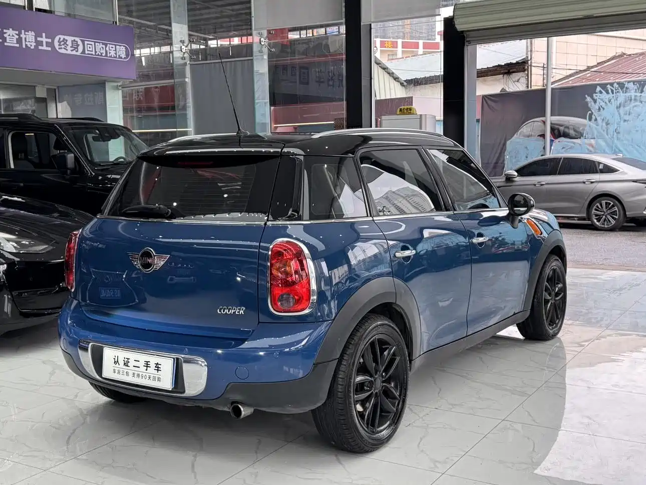 MINI COUNTRYMAN 2012 2011 1.6L COOPER Fun