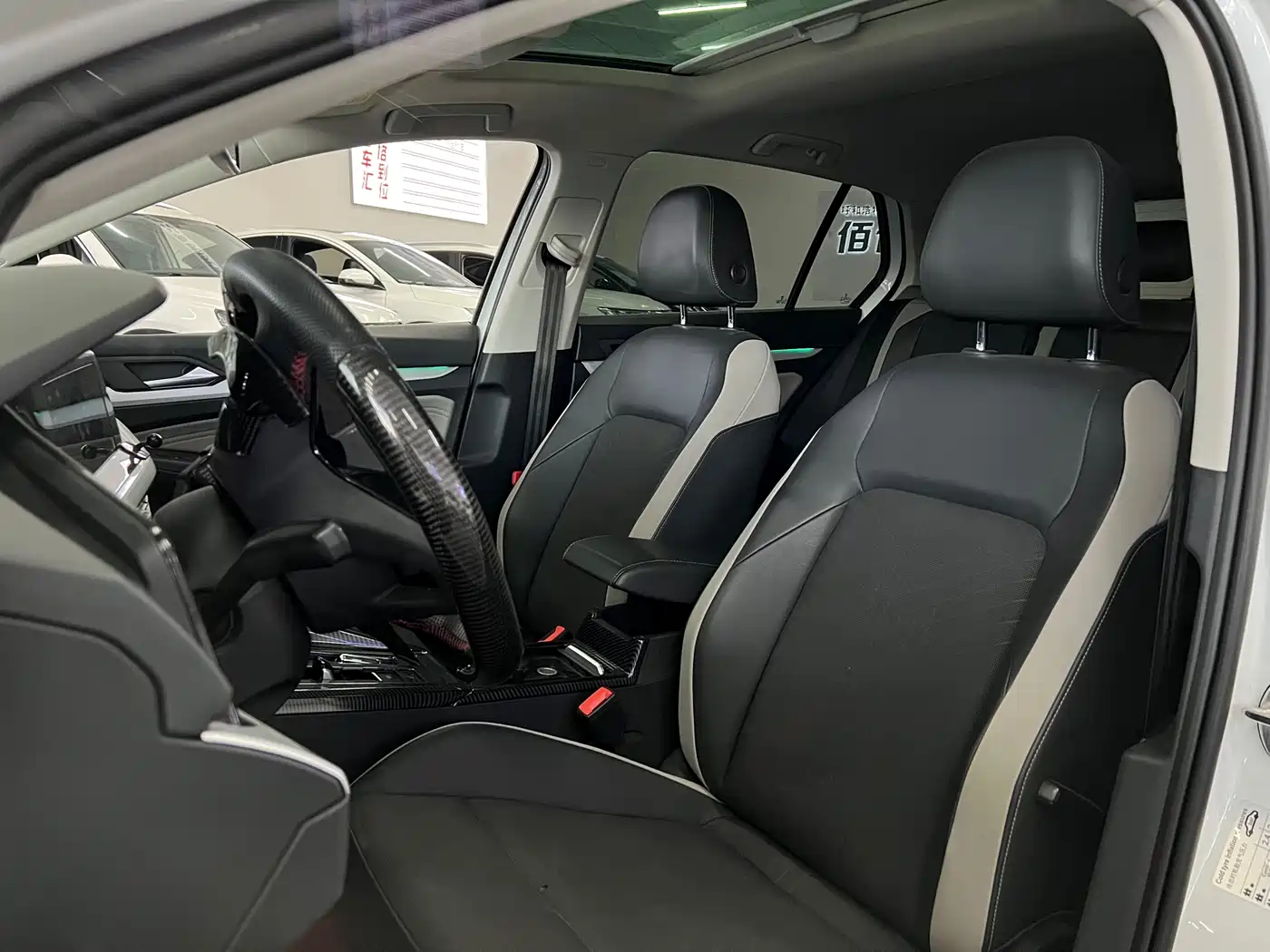 Volkswagen Golf 2021 280TSI DSG Pro Launch Edition фото 26
