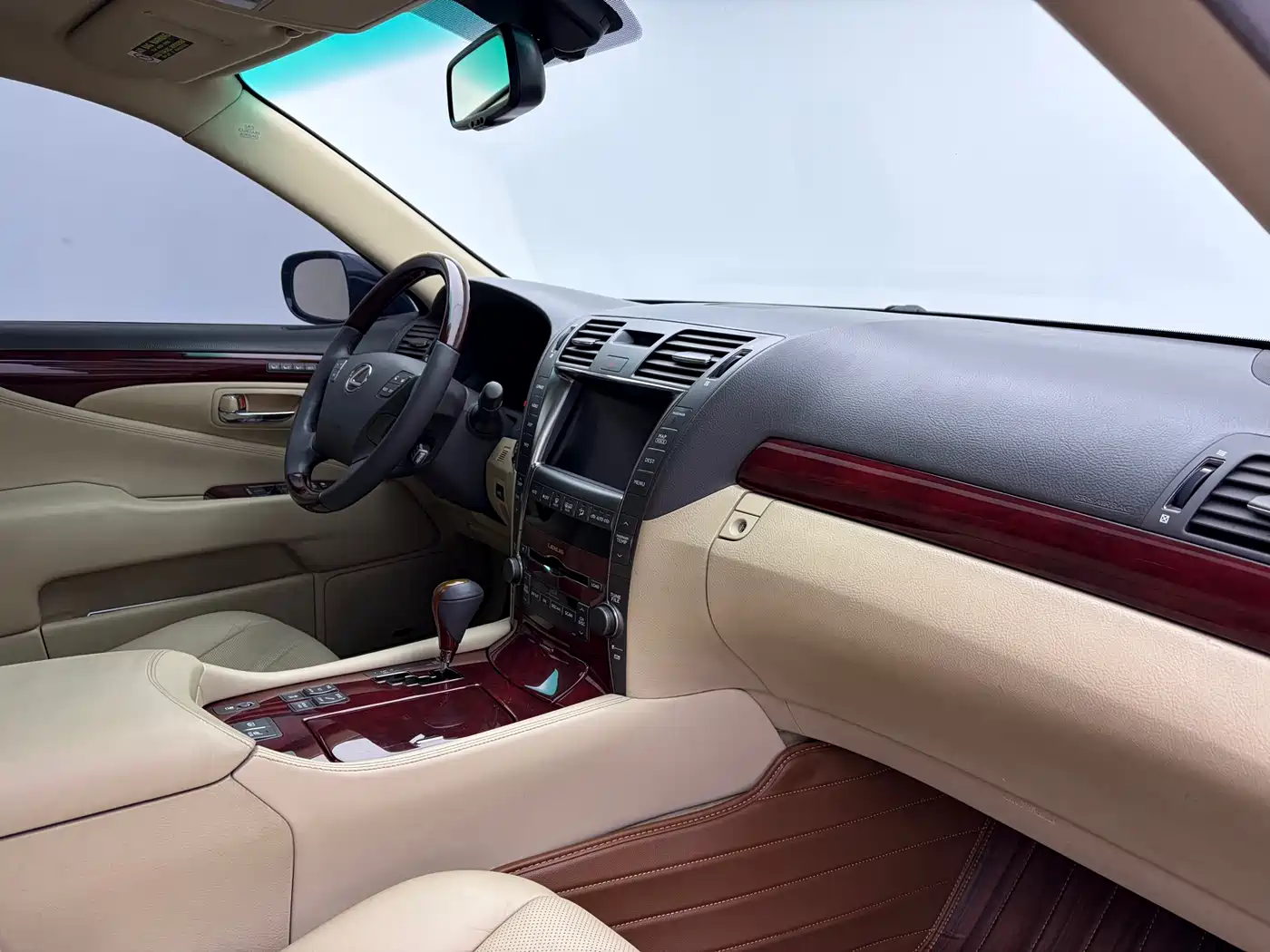 Lexus LS 2006 460L фото 13