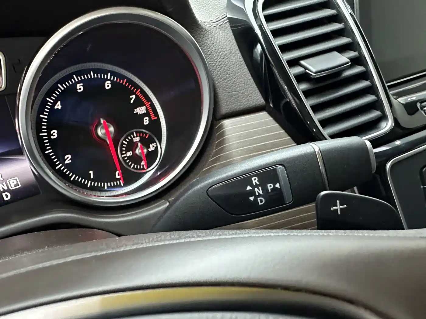 Mercedes-Benz GLE 2017 GLE 400 4MATIC фото 16