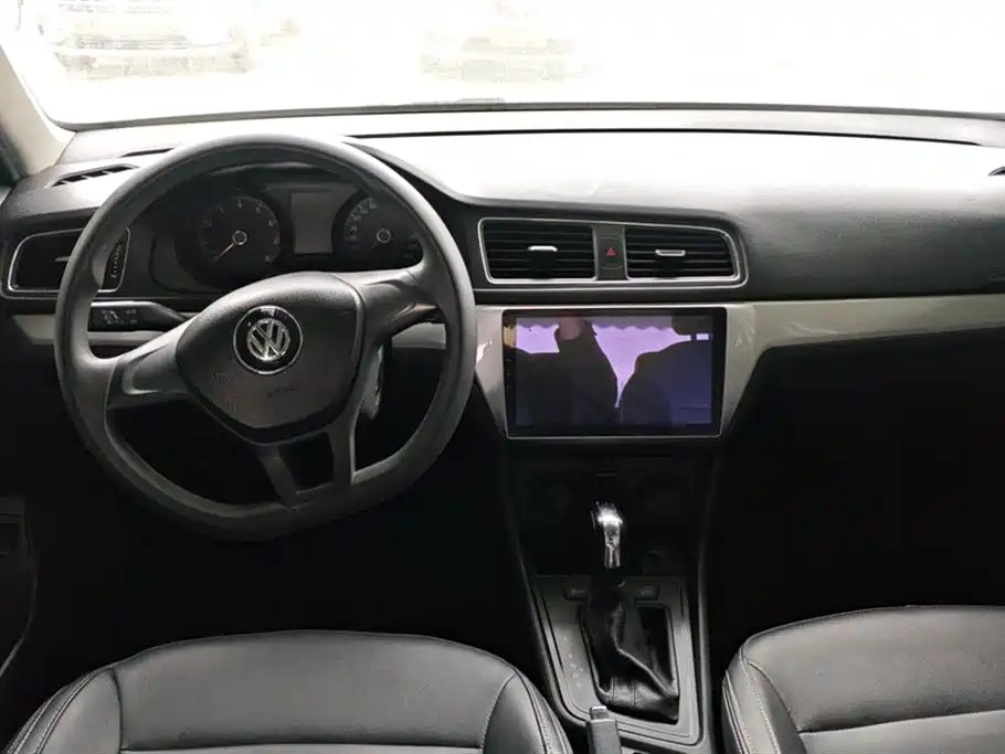Volkswagen Lavida 2017 1.6L Automatic Trend Edition фото 12
