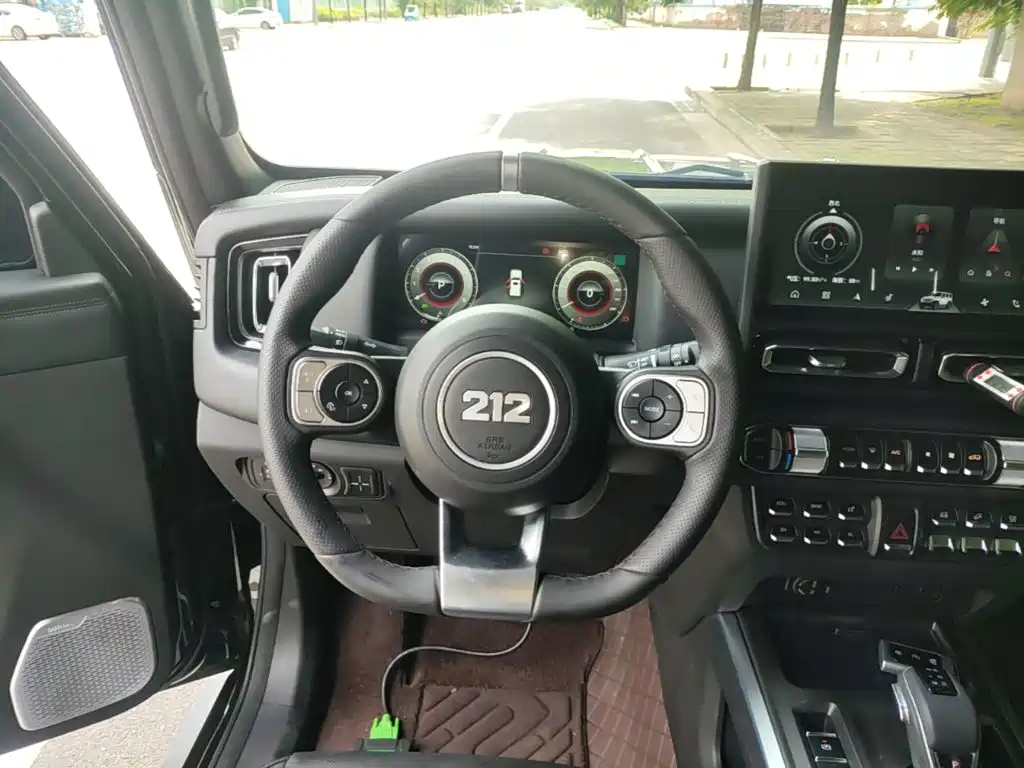 212 T01 2026 2024 2.0T Mechanic