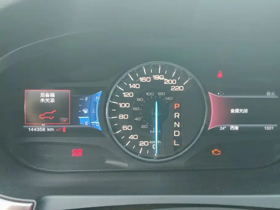 Ford Edge (Import) 2014 2012 2.0T Prestige
