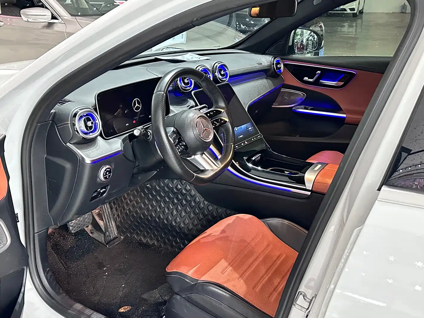 Mercedes-Benz C-Class 2022 Facelift C 260 L Sport фото 4