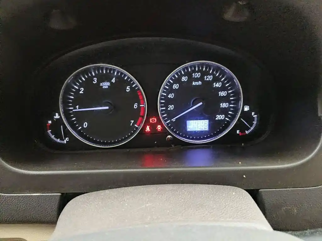 BAIC Weiwang M30 2016 2015 1.5L Base Model DAM15