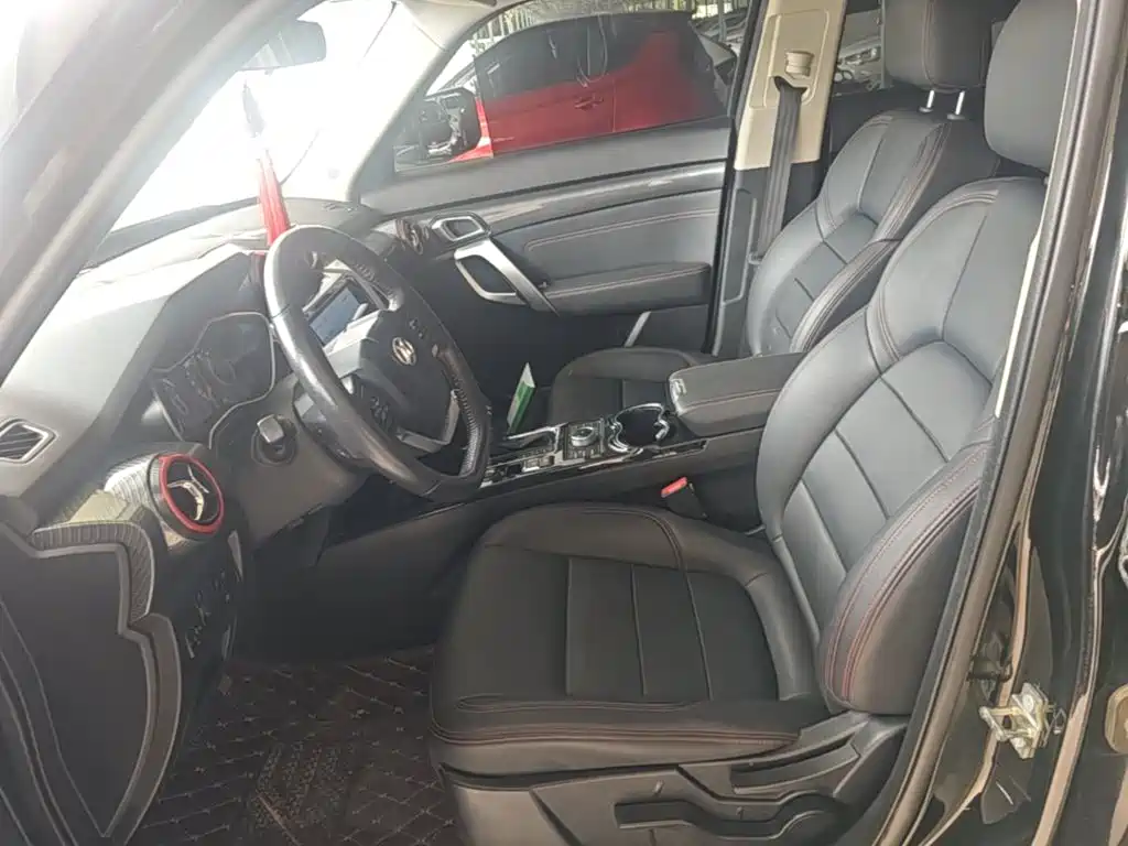 BAIC ORV Beijing Offroad BJ20 2017 2016 1.5T CVT Luxury